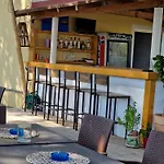 Alexandra Apartment 9